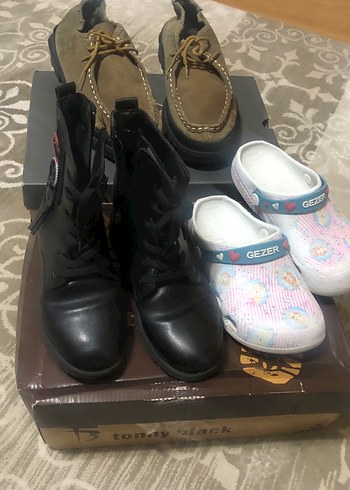 33 numara çocuk botu,34 numara çocuk terliği ve 43 numara erkek - Görsel 2