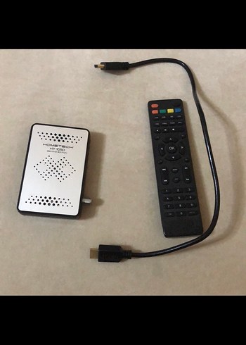 Uzaktan Kumandalı Uydu Alıcısı ve HDMI Kablosu - Görsel 2