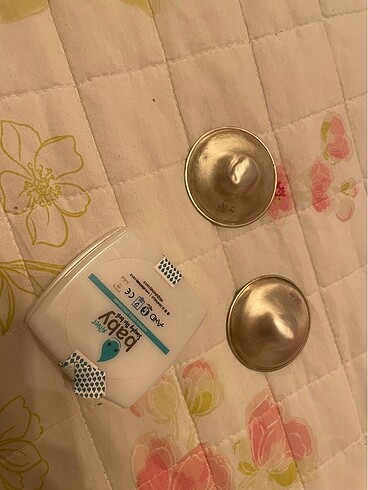 Göğüs gümüş kapak