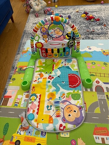 Fisher Price Delüks Piyanolu Jimnastik Merkezi FWT16