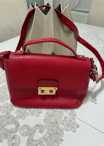 Kırmızı Deri Kadın Çanta - Görsel 3