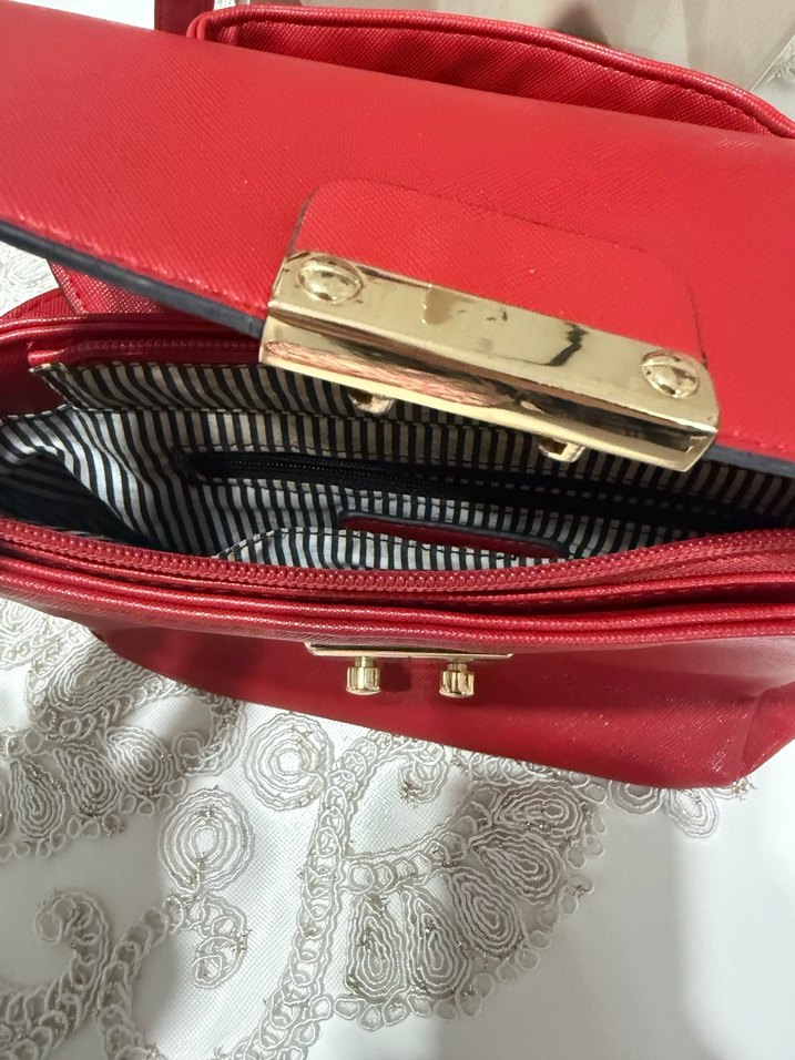 Kırmızı Deri Kadın Çanta - Görsel 2