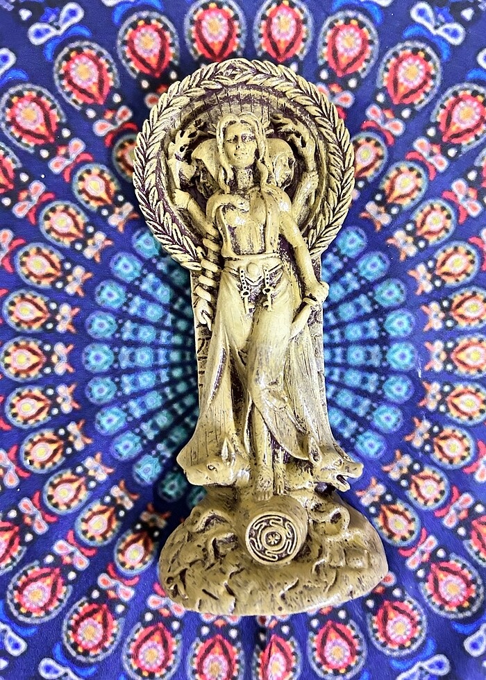 Hekate Heykeli - Görsel 2