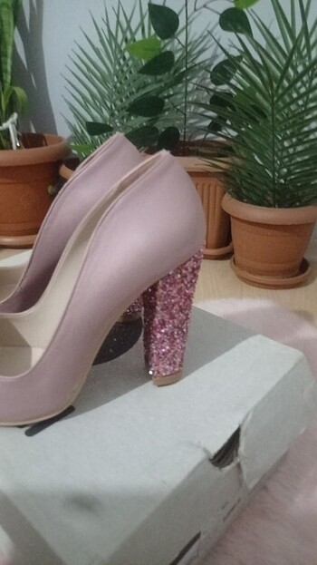 Diğer Stiletto