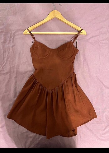 BERSHKA KİREMİT RENGİ KORSELİ ELBİSE