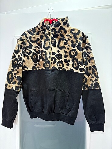 Leopar desen sweat