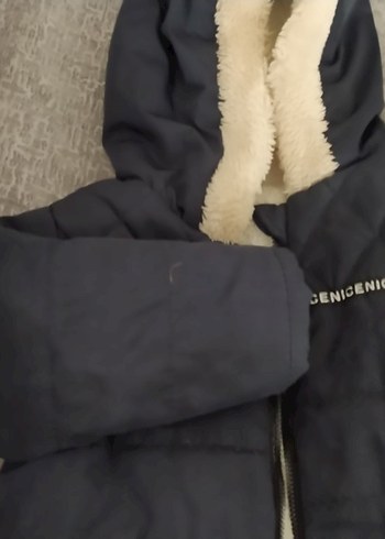 Kürklü Kapüşonlu Gri Erkek Çocuk Mont - Görsel 2