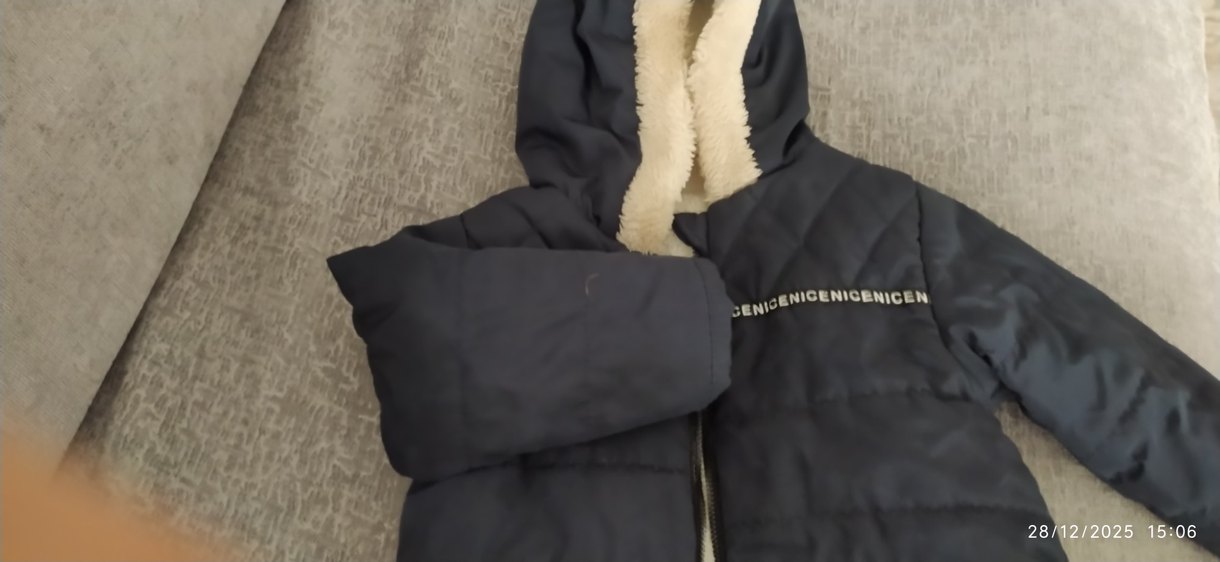 Kürklü Kapüşonlu Gri Erkek Çocuk Mont - Görsel 2