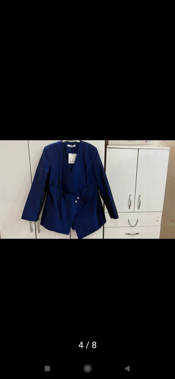 Düğmeli Lacivert şık takım hic giyilmedi hediye gelmişti - Görsel 4