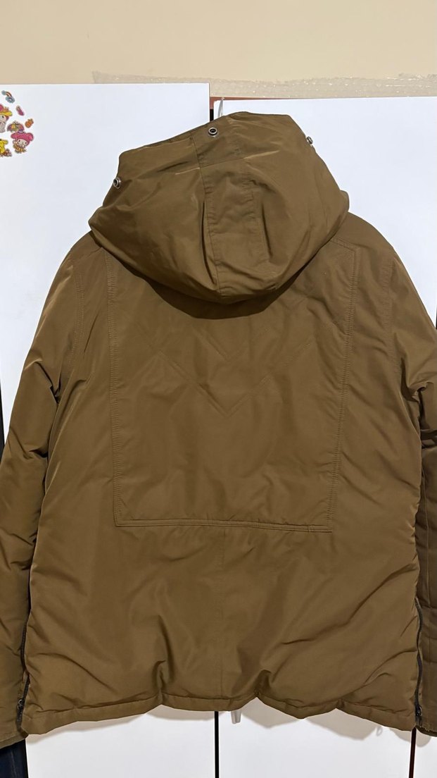 Kahverengi Kapüşonlu Erkek Mont - Görsel 3