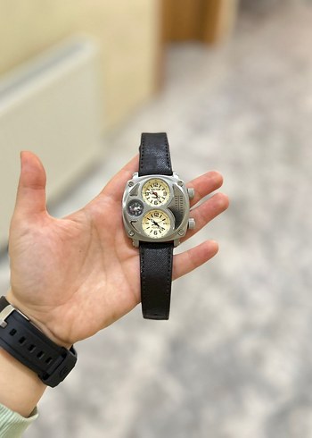 Erkek Saat Siyah Kayışlı iki defa kullanıldı - Görsel 2