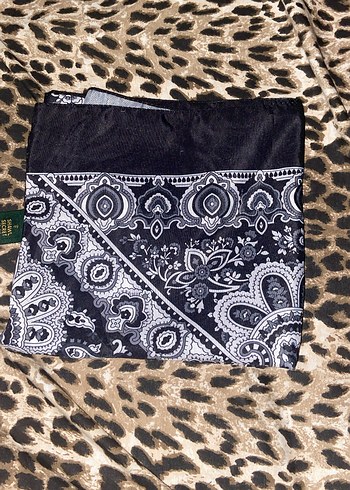 Kadın Gri Dantel Bohem Şal - Görsel 2