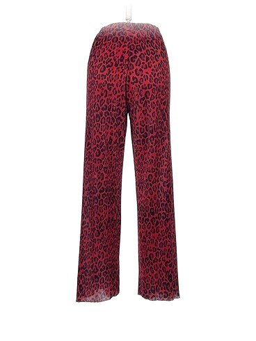 m Beden Pull and Bear Eşofman Altı %70 İndirimli.