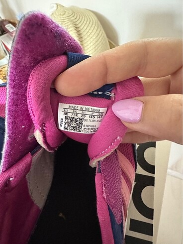 25 Beden Adidas 25 no çocuk ayakkabı