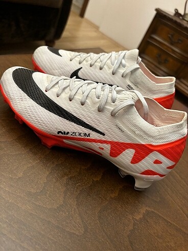 Nike air zoom kramponx den alınmıştır