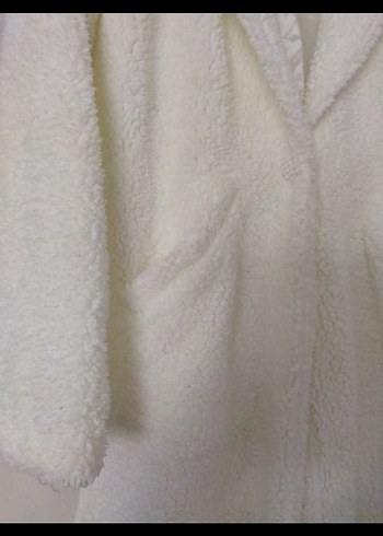Beyaz Midi Boy Kürklü Kadın Kaban - Görsel 6