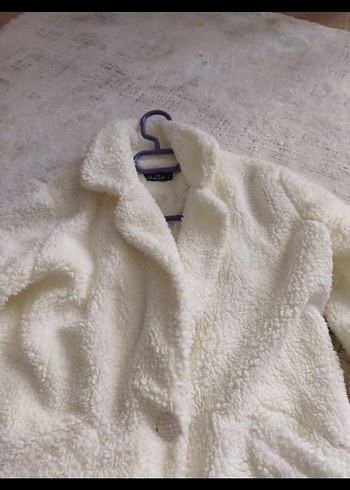 Beyaz Midi Boy Kürklü Kadın Kaban - Görsel 4