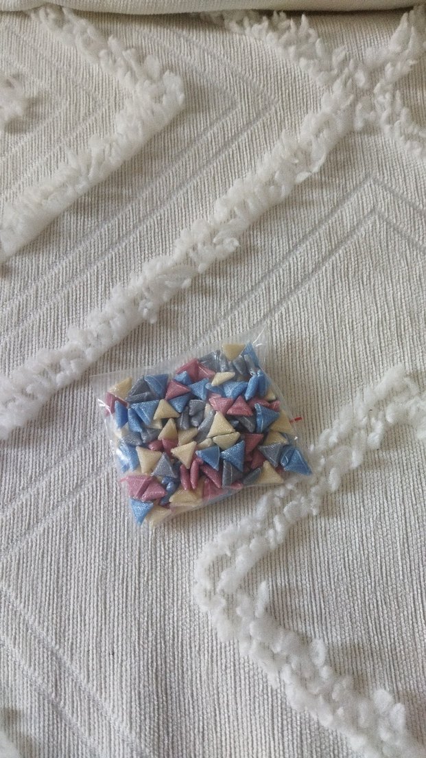 oyalik kurdale istediğiniz renkte yapilir - Görsel 2