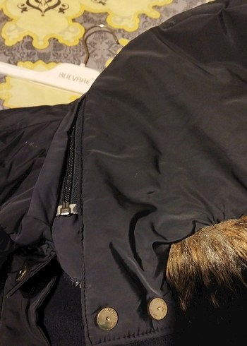 Kadın Siyah Kemerli Uzun Kış Montu - Görsel 7