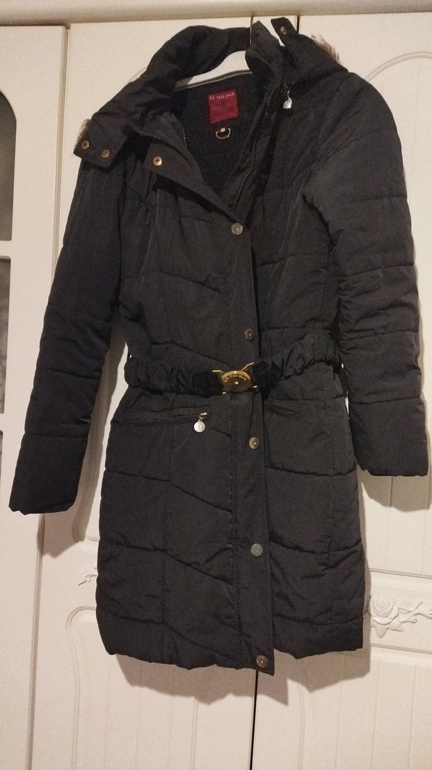 Kadın Siyah Kemerli Uzun Kış Montu - Görsel 3