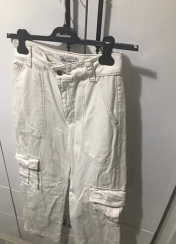 Zara Zara kargo bol paca pantolon beyaz