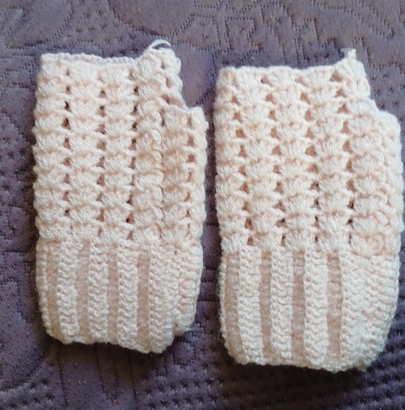 Bej Örgü Kadın Eldiveni - Görsel 2