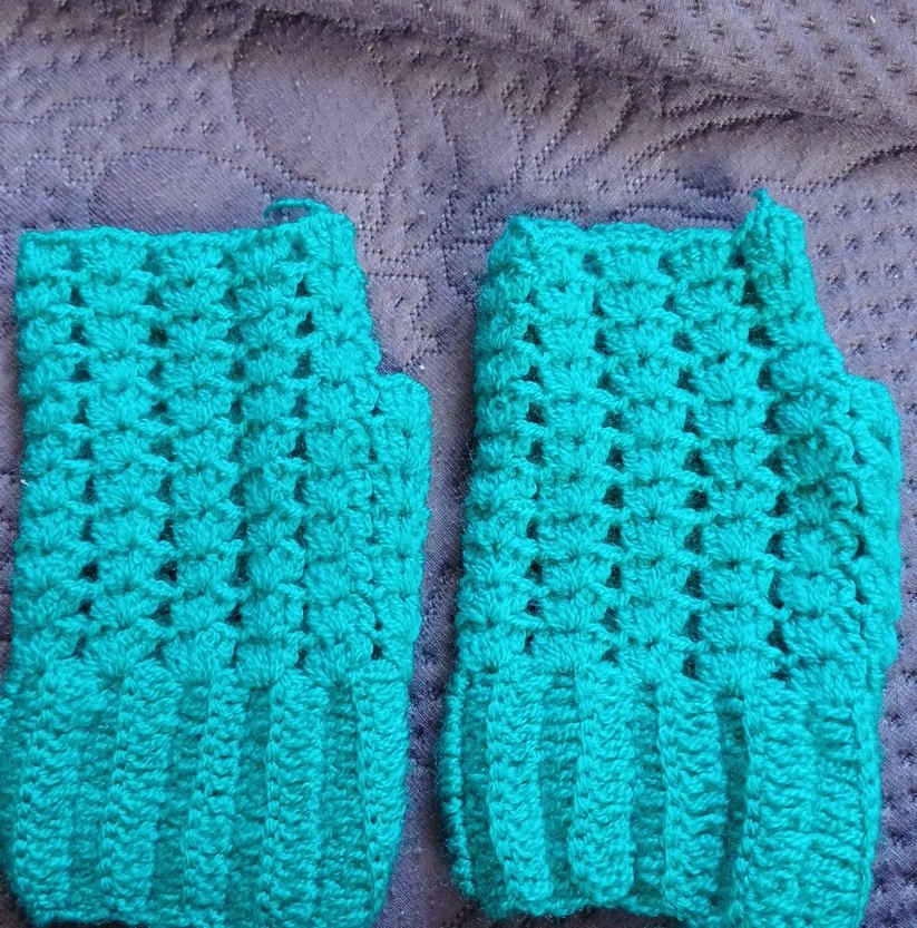 Turkuaz Örgü Parmaksız Kadın Eldiveni - Görsel 3