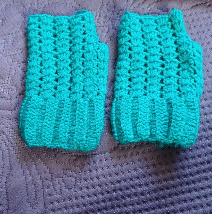 Turkuaz Örgü Parmaksız Kadın Eldiveni - Görsel 2