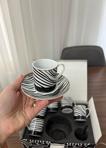 Beden Emsan Black Nera 6 Kişilik Kahve Fincan Takımı 90 ml