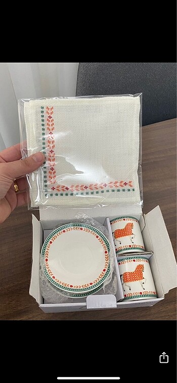 Madame coco fincan ve peçetesi
