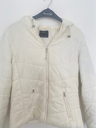 BERSHKA MONT