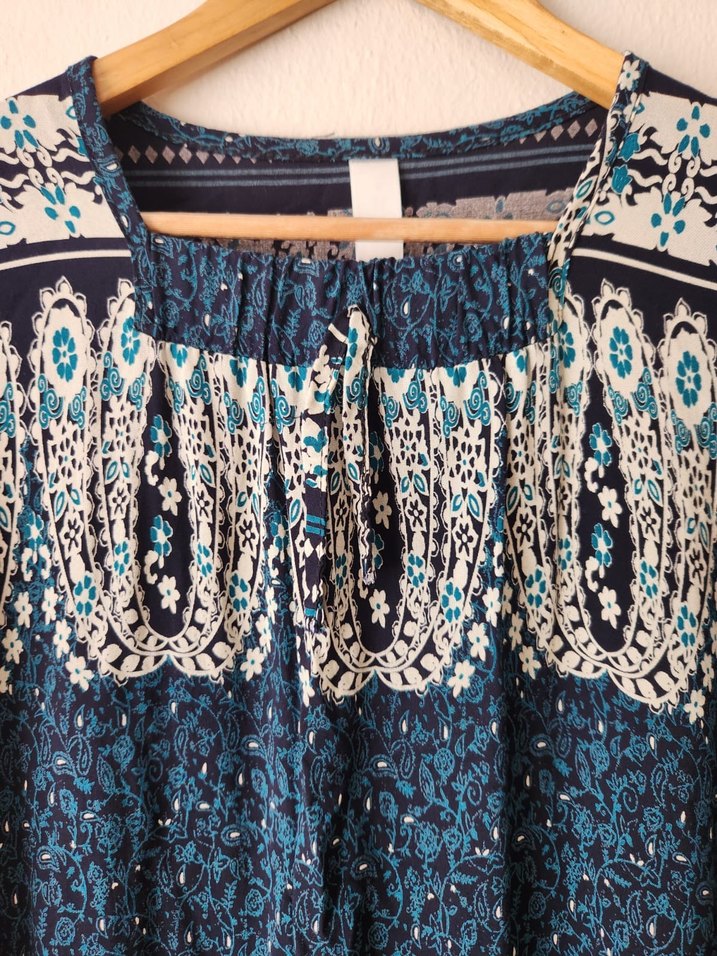 Çiçek Desenli Uzun Kollu Lacivert Tunik - Görsel 3