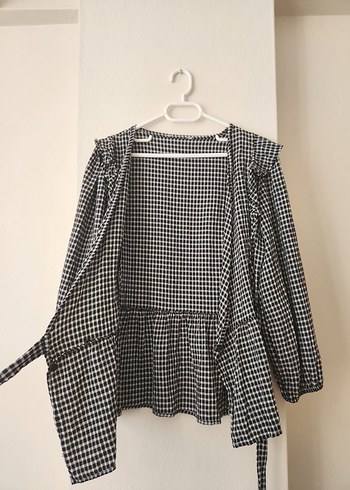 Siyah Beyaz Kareli Volanlı Bağlamalı Bluz - Görsel 2