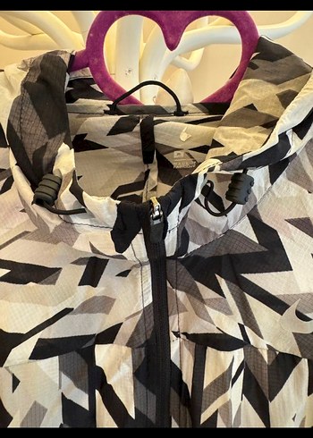 orjinal Nike kadın yağmurluk - Görsel 9