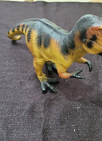Trex Dinazor