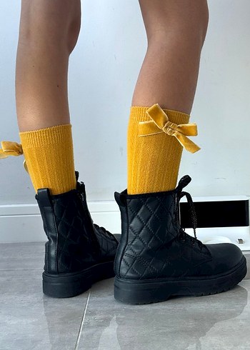 LCW Sıyah Deri görünümlü bağcık ve fermuarlı kız çocuk bot - Görsel 2