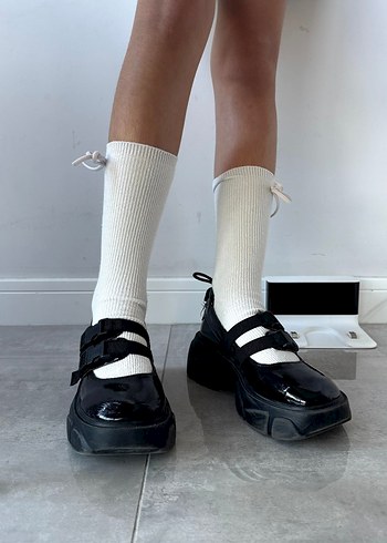 Kız Çocuk Siyah Rugan Gotik Topuklu Ayakkabı - Görsel 13