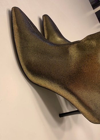 Altın Renkli Deri Stiletto Şık Hiç Kullanılmamış Zara Kadın Bot - Görsel 6