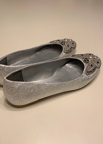 İnci Detaylı Gri Kadın Dolgu Topuklu Babet - Görsel 4