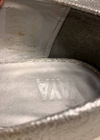 İnci Detaylı Gri Kadın Dolgu Topuklu Babet - Görsel 7