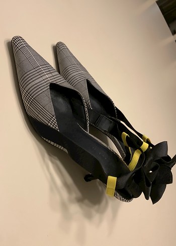 Sarı Bantlı Gri Yılan Desenli Stiletto - Görsel 5