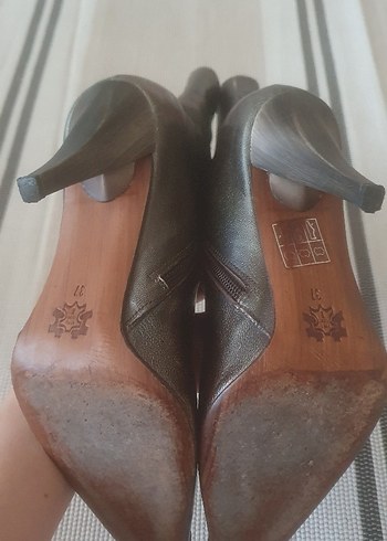 kahverengi deri eskitme detaylı deri bot - Görsel 7