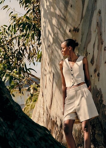 Zara pilili bermuda yeni etiketli