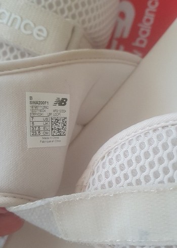 New Balance Beyaz Kadın Terlik Velcro - Görsel 5
