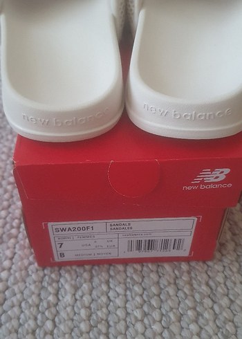 New Balance Beyaz Kadın Terlik Velcro - Görsel 7