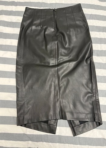 Düğmeli Siyah Deri Midi Etek - Görsel 3