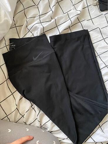 Nike tight özel ilan
