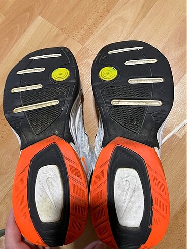 45 Beden beyaz Renk Nike 45 numara