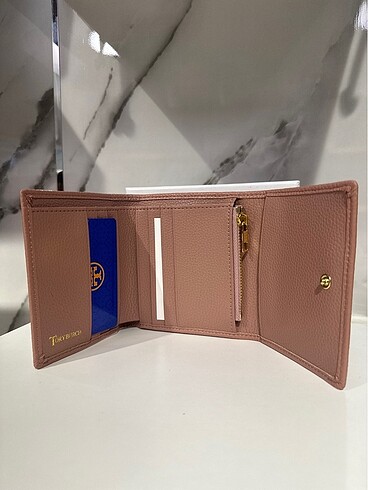 Beden Tory Burch