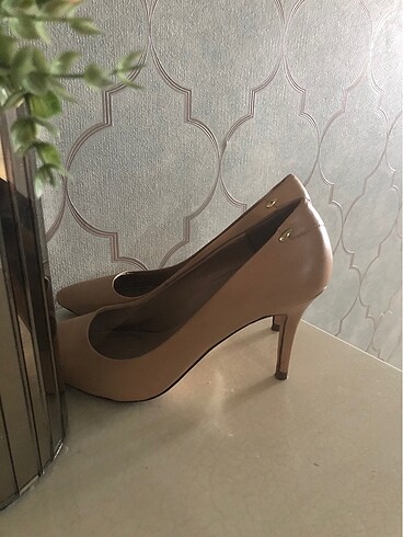 Aldo Aldo stiletto